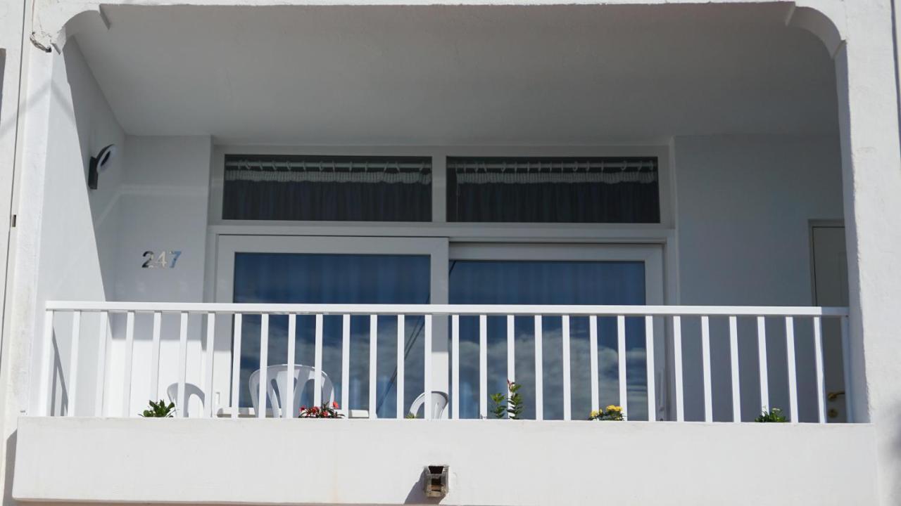 Apartamento Puerto Del Carmen Las Vistas 247 ติอาส ภายนอก รูปภาพ